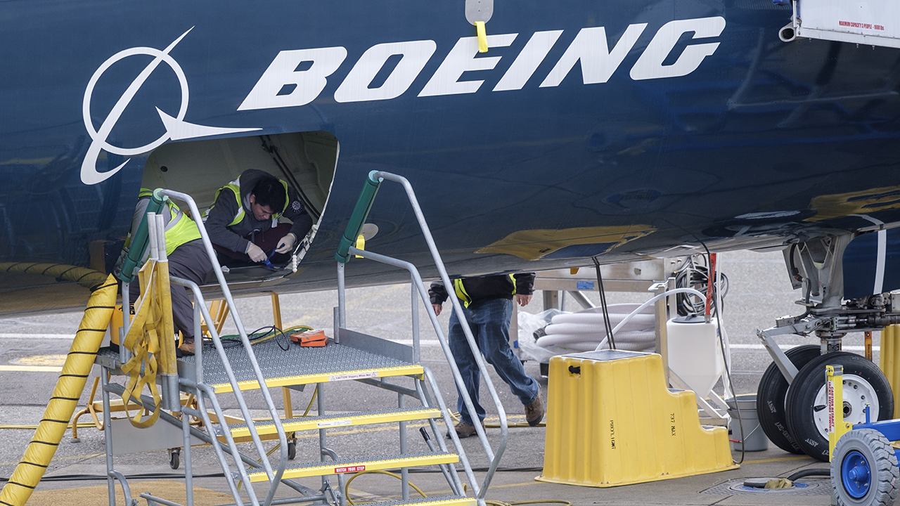 Boeing Co 44