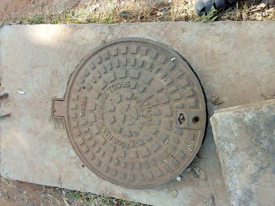 Steel manihole